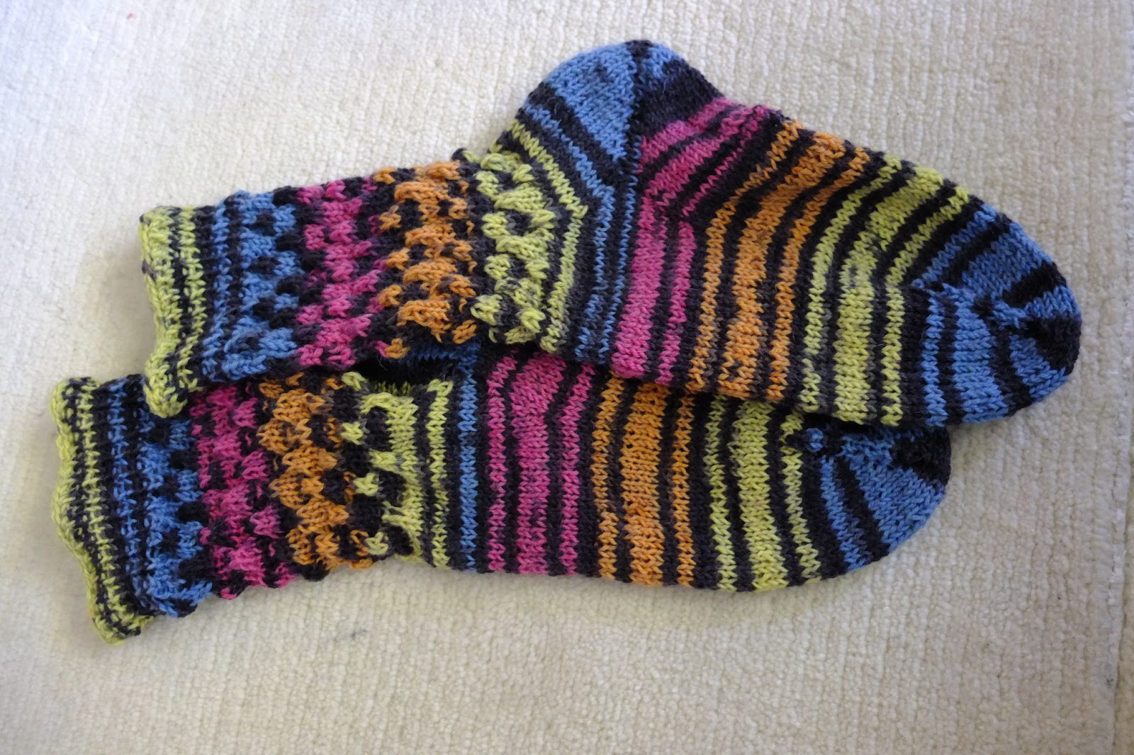 Fusseln+Bienen Bunte Socken