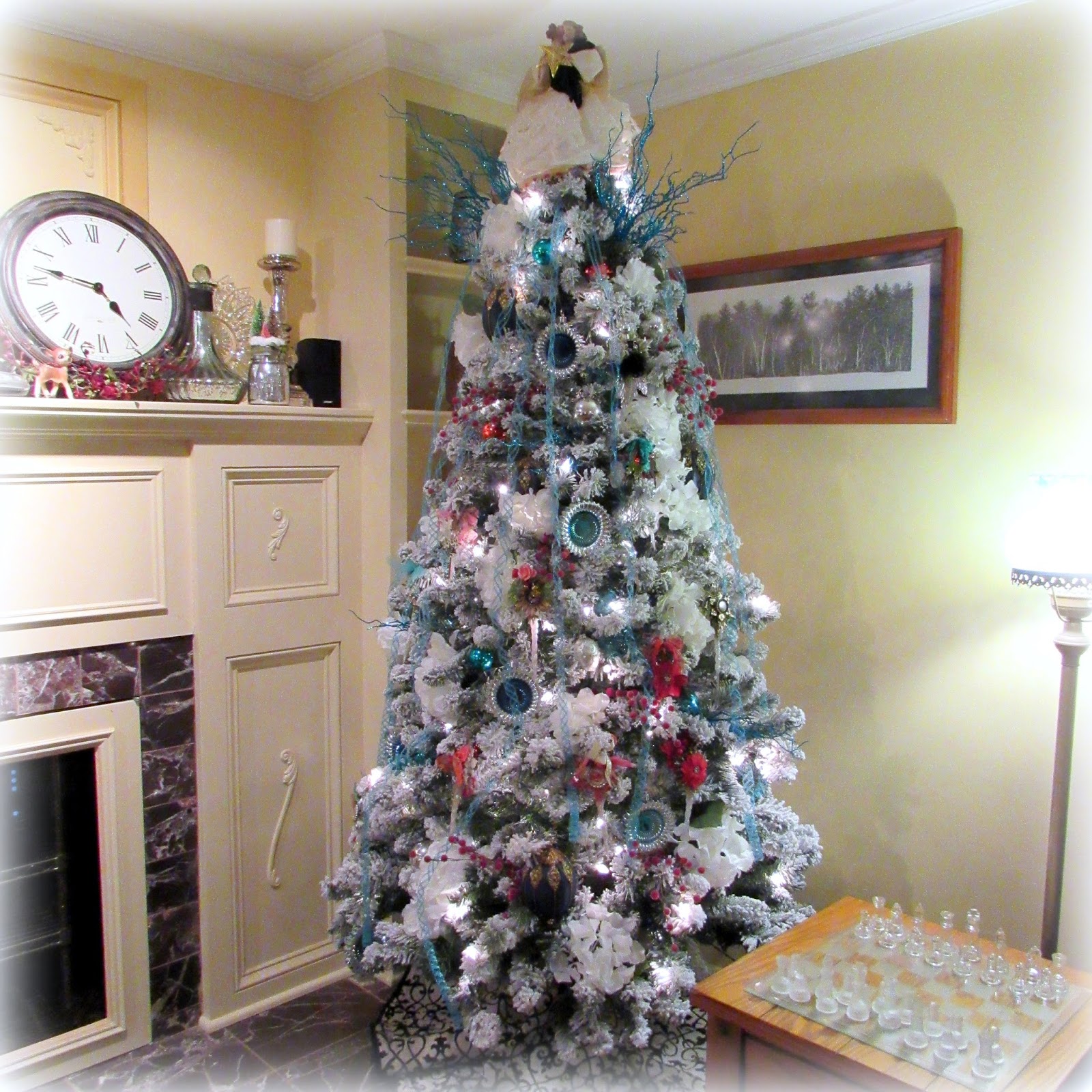 Mitralee Fake Snow All Over & Wearing of the Glitter