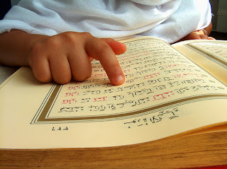 Hukum Belajar Tajwid Al Qur’an