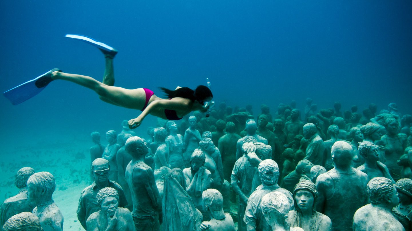 Patung bawah laut Gili Meno, Lombok | Sumber: Lombok Society