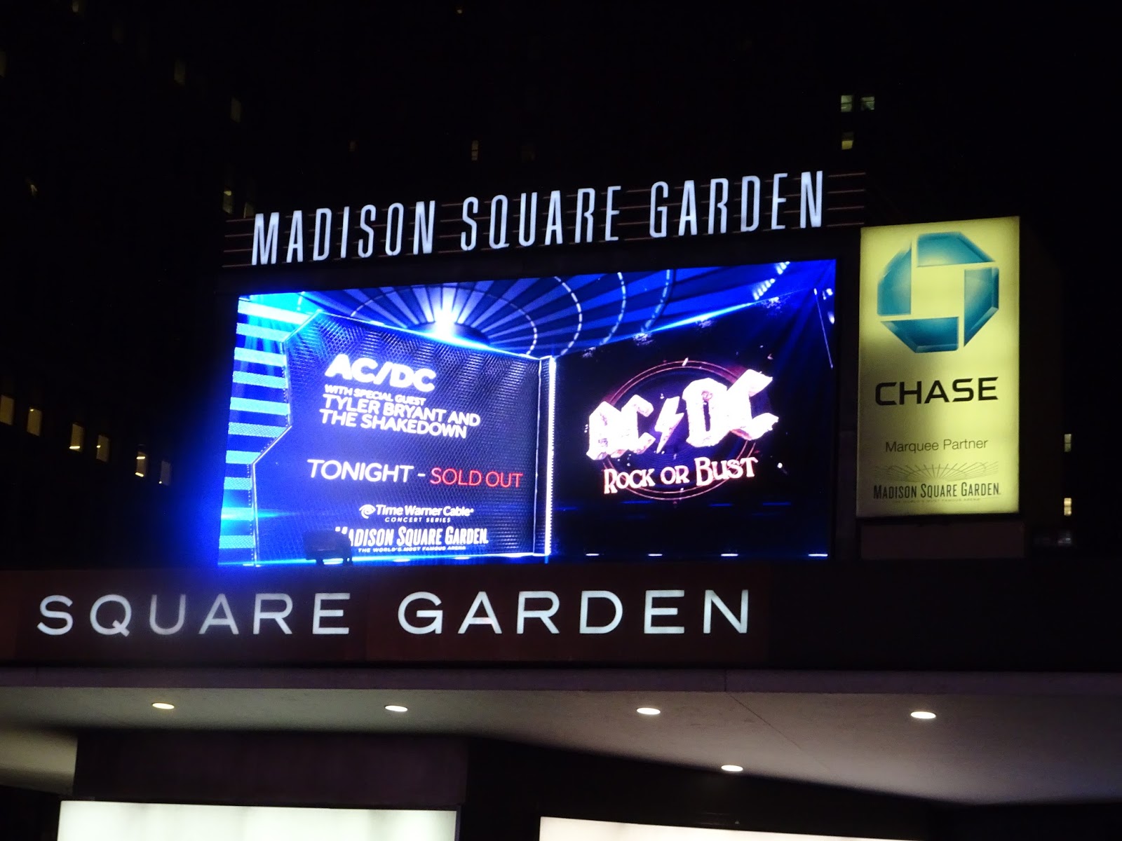 Officially A Yuppie Live Pix Ac Dc Madison Square Garden