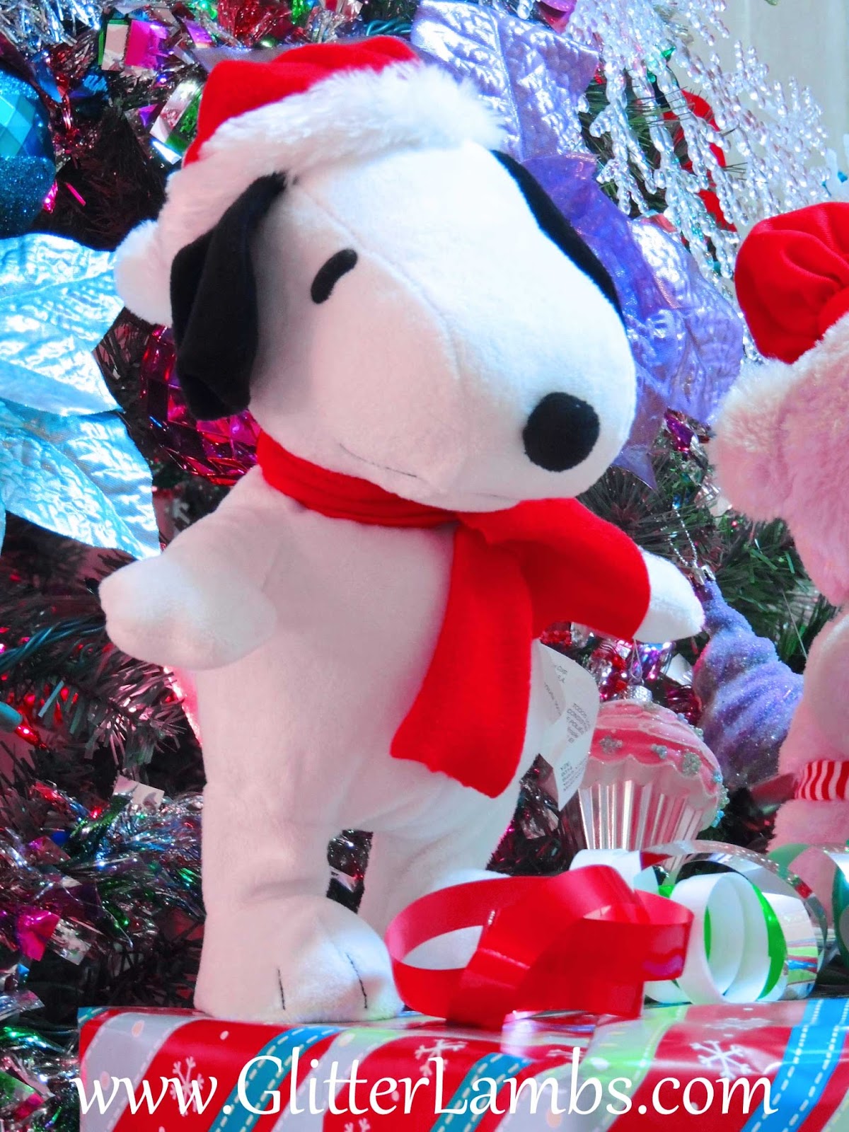 Glitter Lambs: My 2015 Christmas Tree and Snoopy Decorations- Candy And