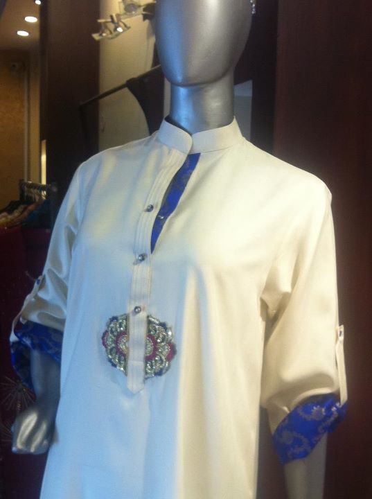 Sindhi Machine Embroidery Kurta in BoskiLinenCotton by Sophia