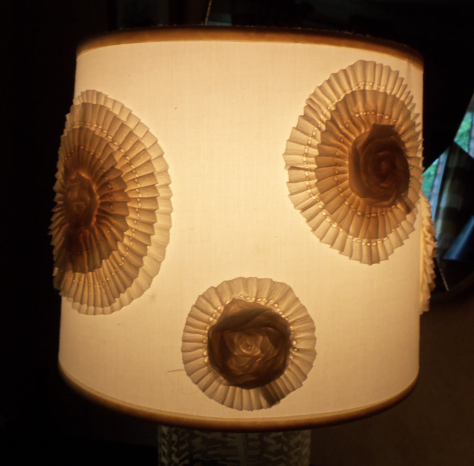 Larissa Hill Designs Repurpose Thursday Flower Lamp Shade