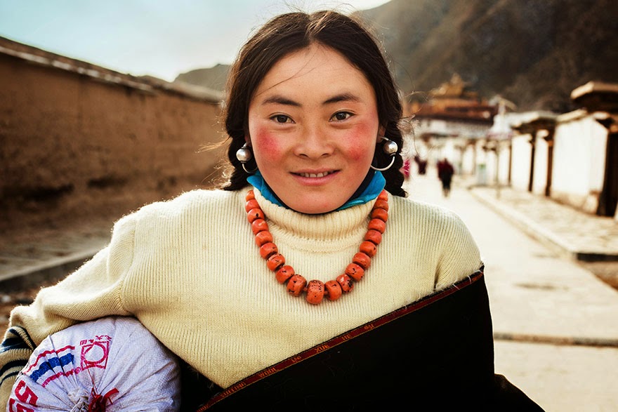 Tibetan Plateau, China - I Photographed Women From 37 Countries To Show That Beauty Is Everywhere