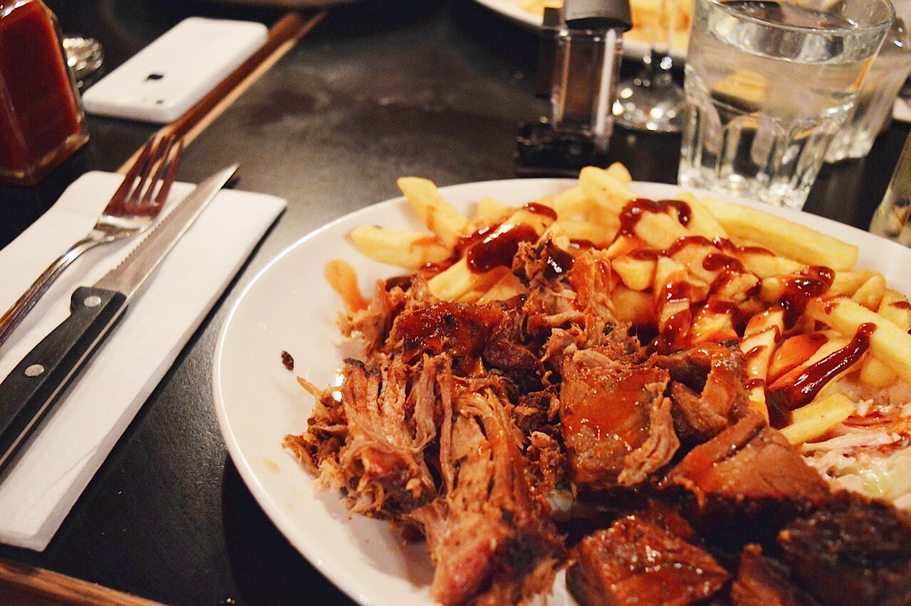 Bodean's BBQ bar review, lifestyle bloggers, food bloggers, FashionFake blog