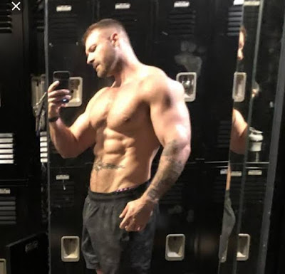 Los Ojos del Espectador: Austin Wolf model hot