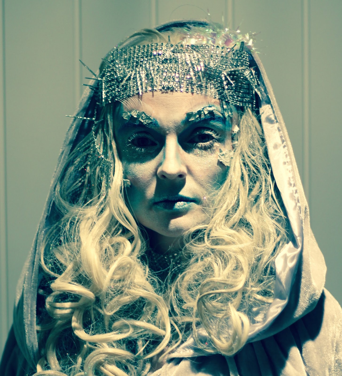 Halloween Costume Ideas Evil Ice Queen Part 2 Fake Fabulous