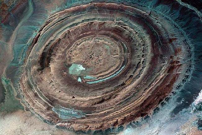 Richat-Structure-Aka-Eye-Of-The-Sahara00