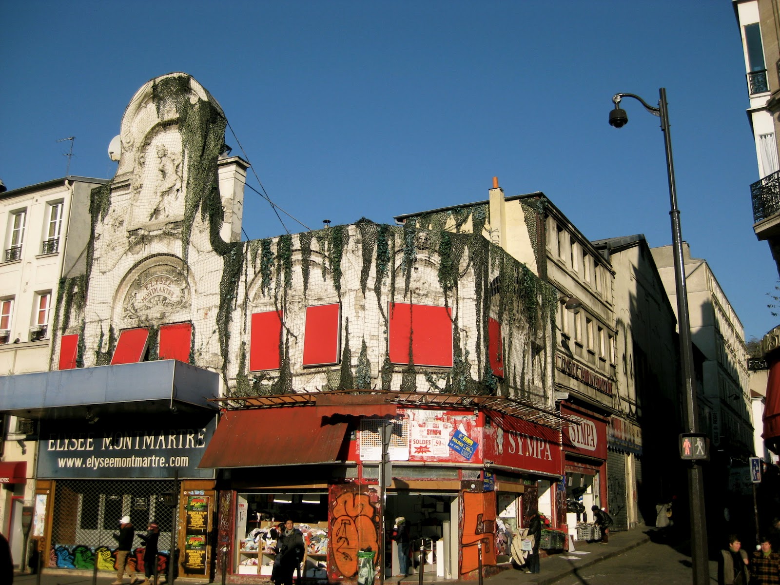 Arthur est un perroquet 35 Tage Paris Eisig