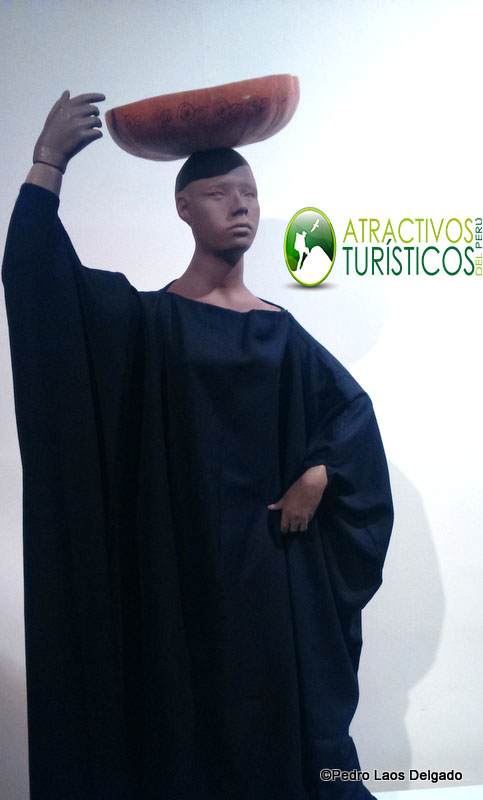 Traje típico - Anaco Pre Hispánico | Atractivos Turísticos del Perú