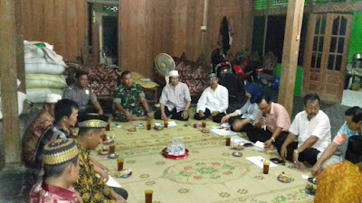 SERTU ANDRI SAMPAIKAN KEPADA MASYARAKAT BAGAIMANA MENYIKAPI BERITA HOAK DI MEDSOS