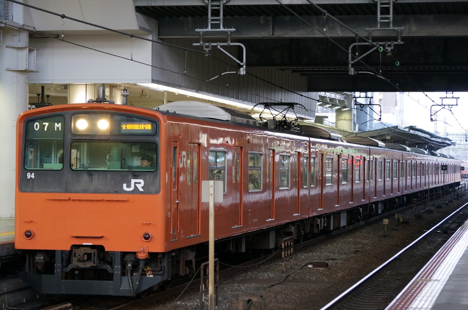 JR西日本大阪環状線を走る201系