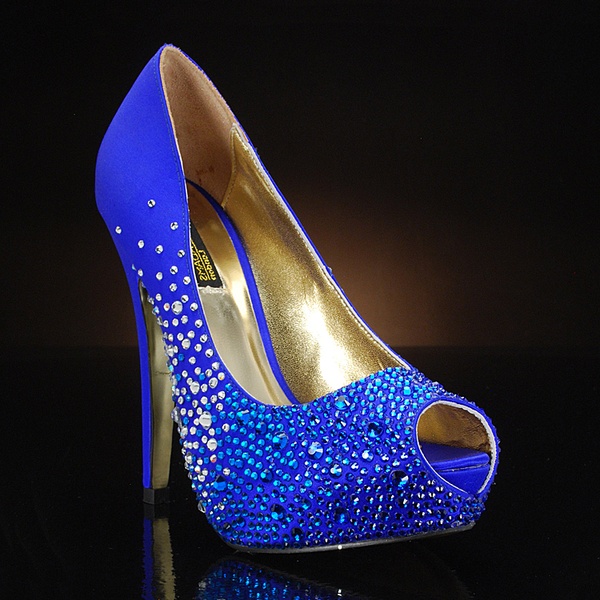 Bridal Shoes Low heel 2015 Flats Wedges PIcs in Pakistan Mid Heel Low ...