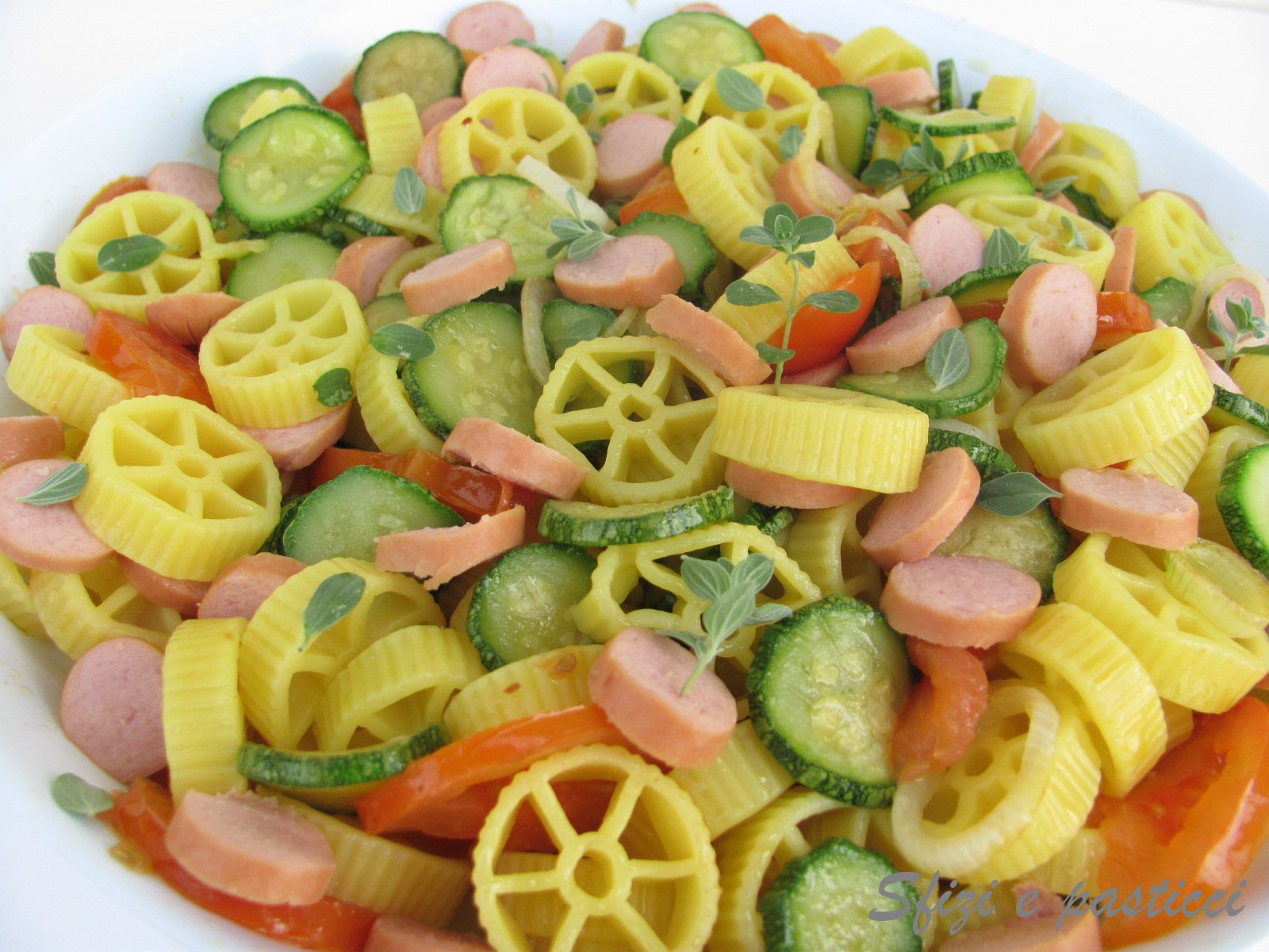 Sfizi E Pasticci Ruote Con Wurstel E Verdure