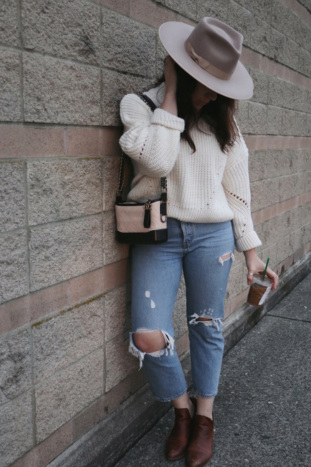 lack of color rancher hat vancouver fashion blogger cute beige outfit