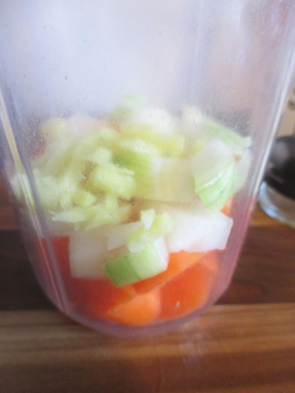 Otaku Family: Salat mit Ingwer-Karotten Dressing