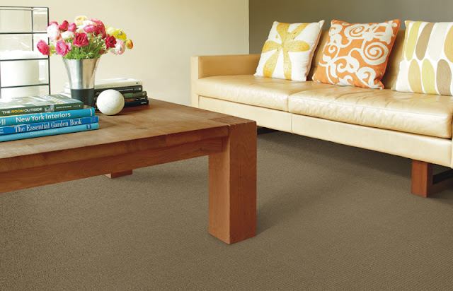 Neutral colored carpet lets furnishing colors pop