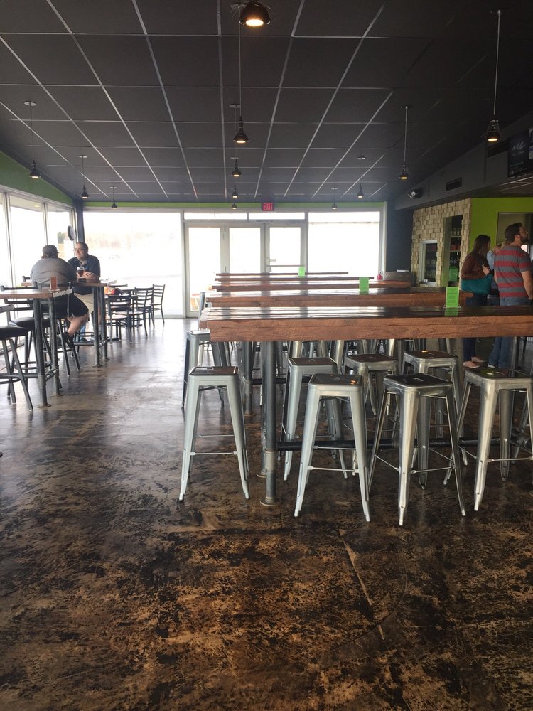 Living Our Bucket List Life Kutztown Saucony Creek Brewing Company