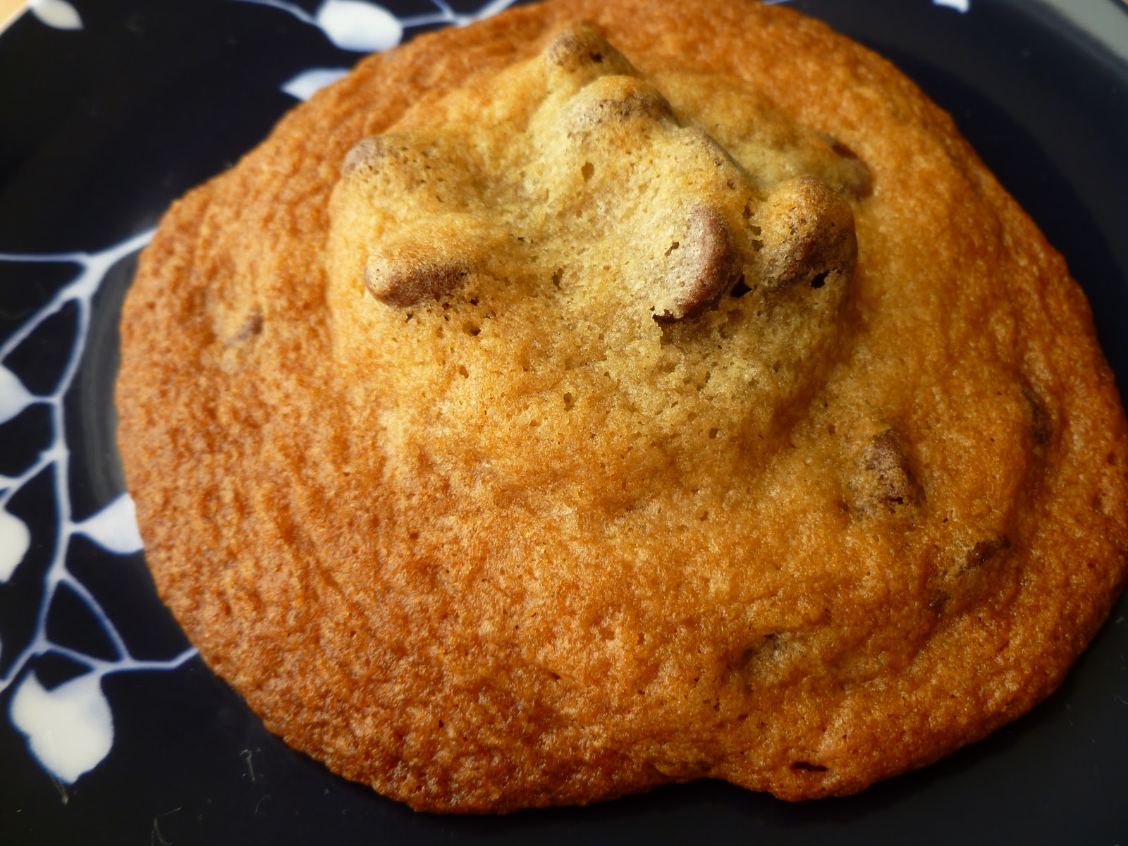 The Pastry Chef's Baking: Oreo-Stuffed Chocolate Chip Cookies