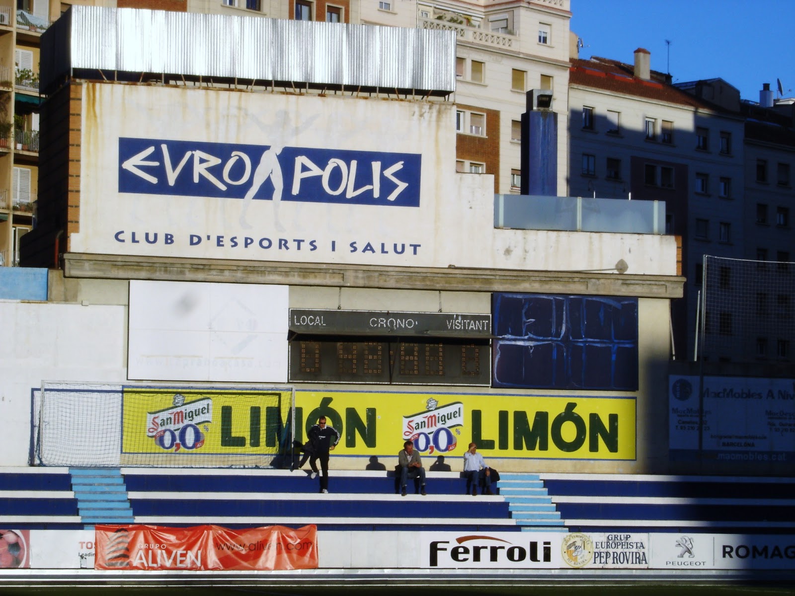 4 Nou Sardenya Barcelona