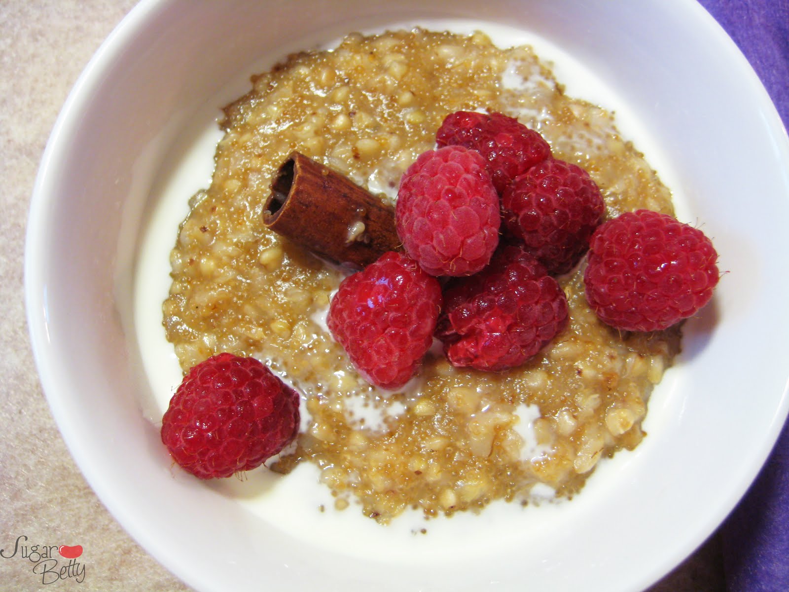 Sugar.Betty Buckwheat Amaranth Oatmeal
