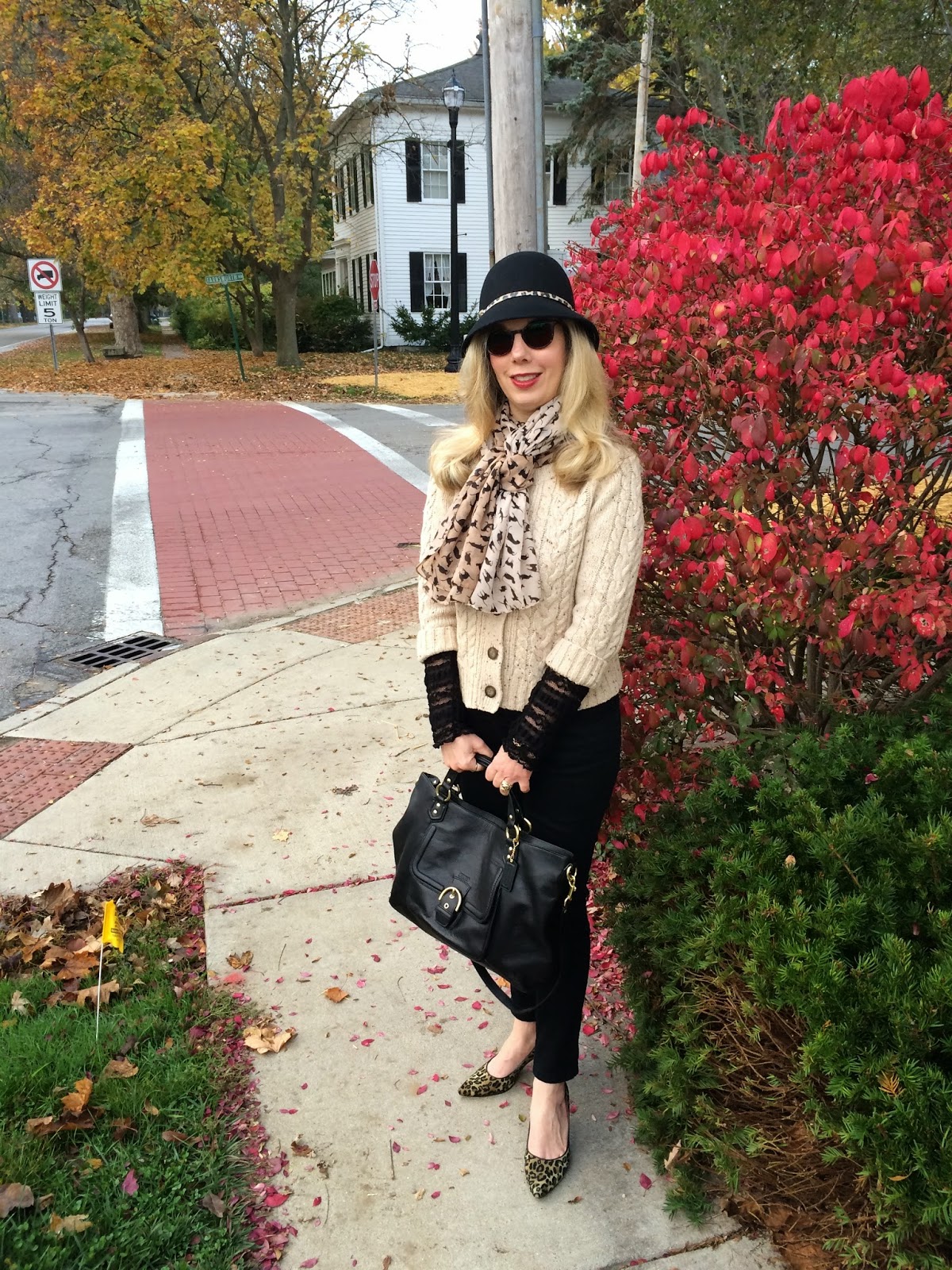 Tickled Pink Woman What to Wear Autumn Baby Shower...