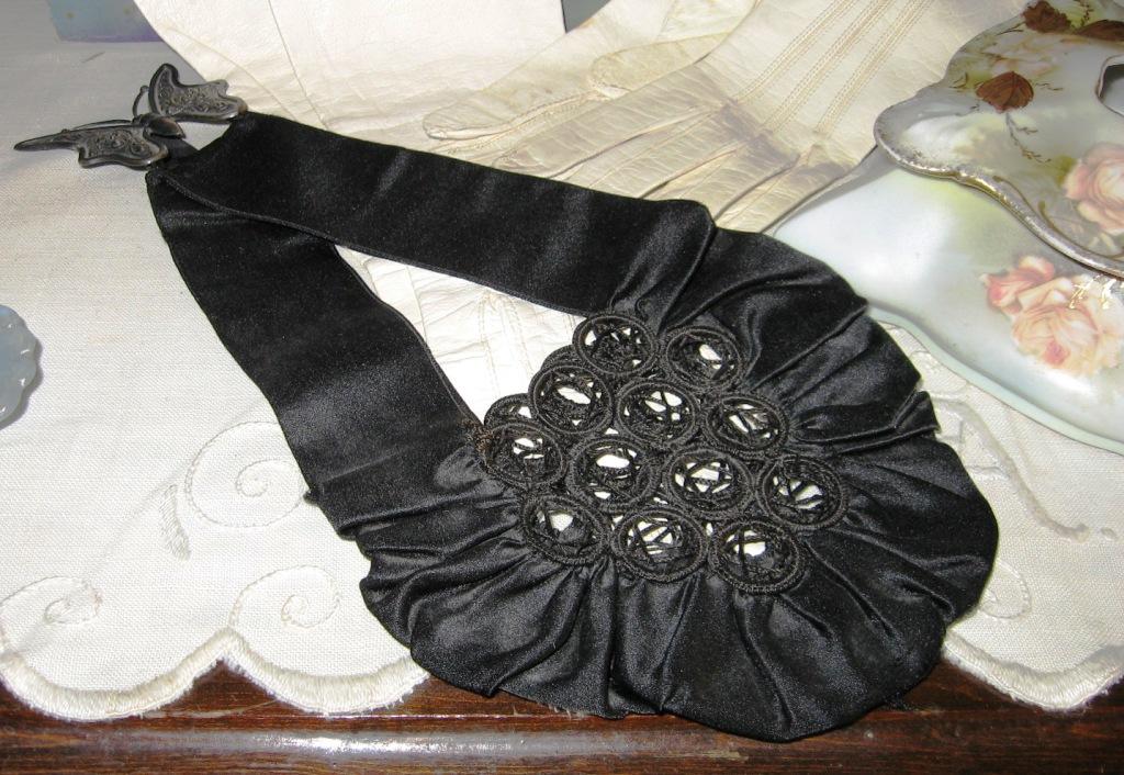 All Things Victorian: Victorian Things I Love...Purses