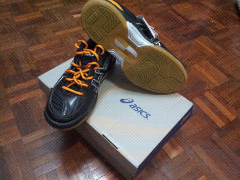 size kasut asics