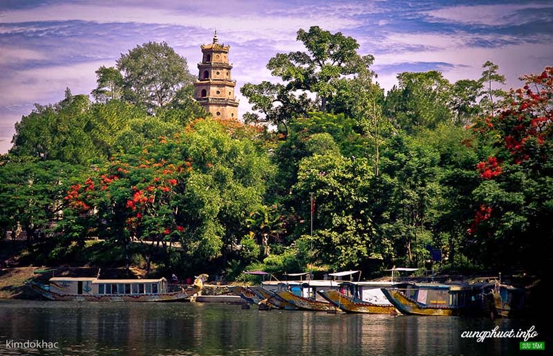 Các ngôi chùa nổi tiếng ở Huế