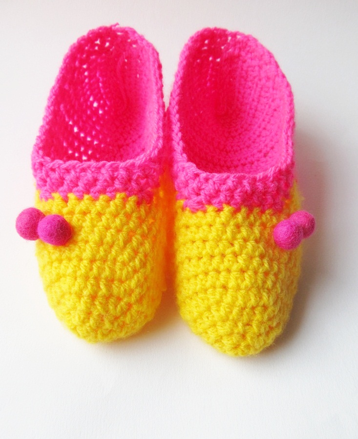 {Crochet Slippers Part 2} | Little Things Blogged