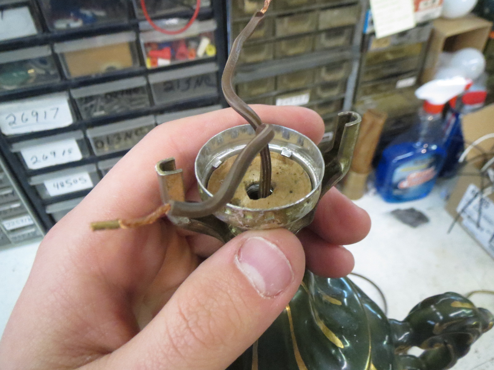 Lamp Parts and Repair Lamp Doctor 5 Steps To Replace A Lamp Socket