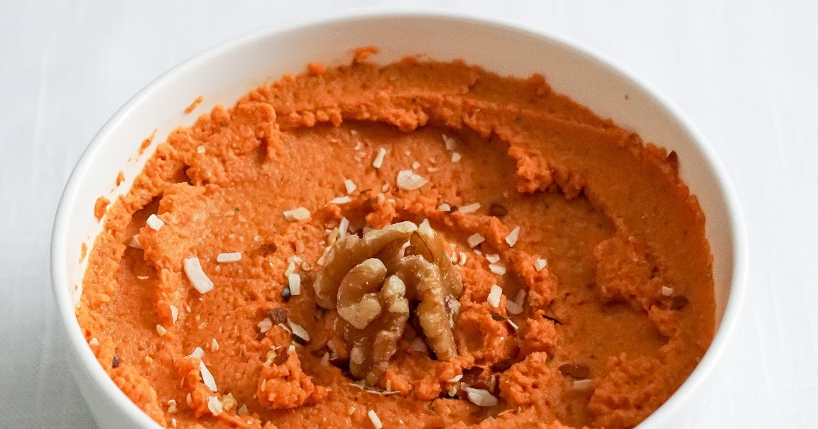 Roasted cauliflower, red pepper and walnuts spread