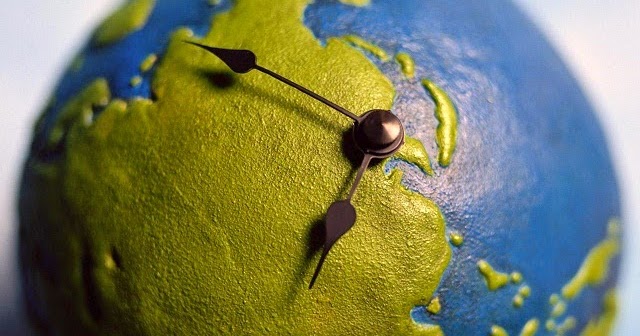 Cornerverde لماذا نجرى ونطوف عكس عقارب الساعه