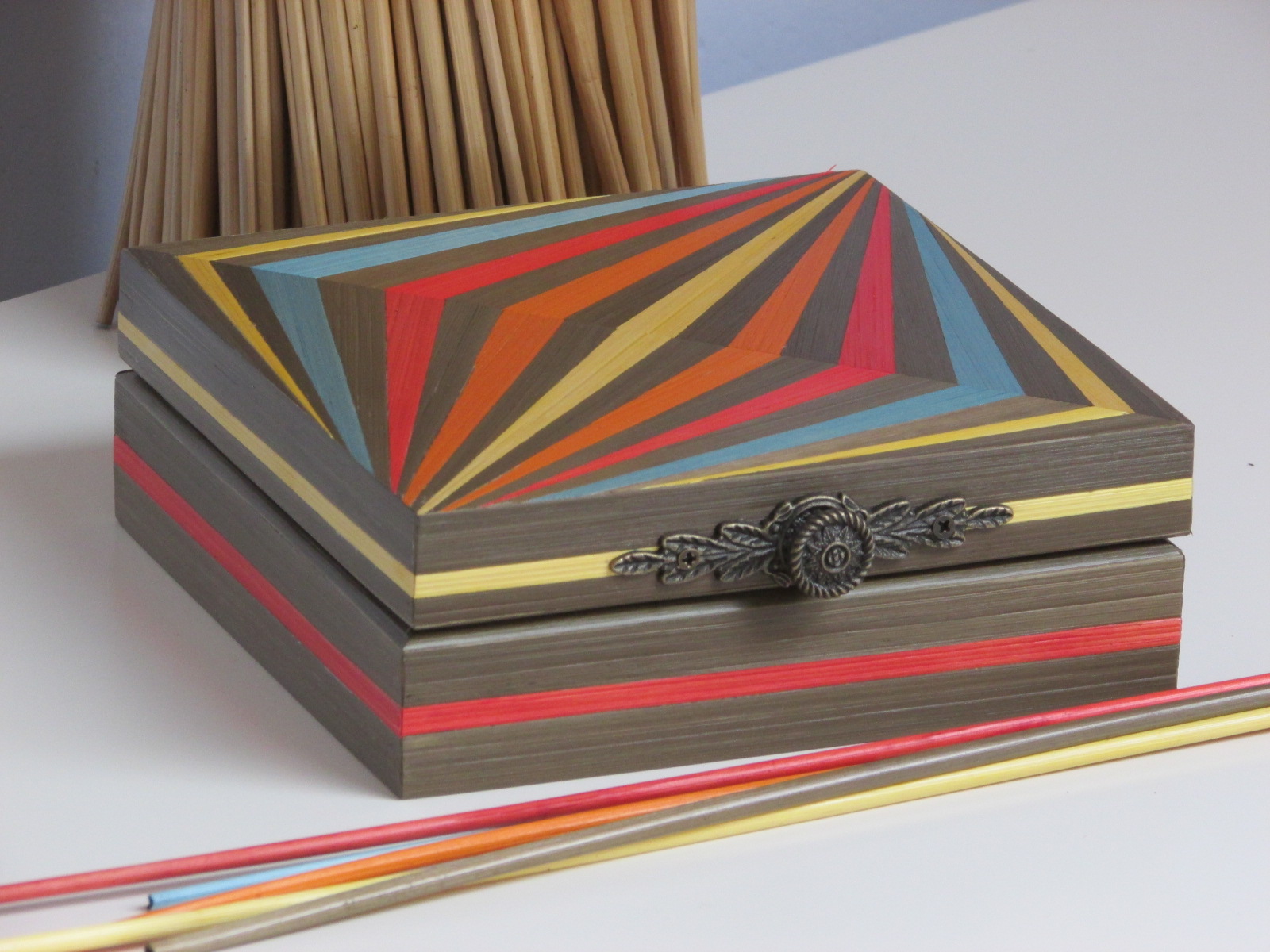 Lapaillendeco Petit coffret en marqueterie de paille
