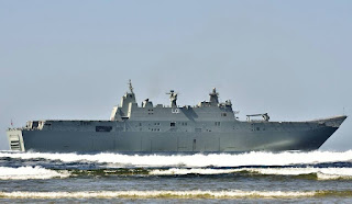 Kapal Perang HMAS Adelaide (L01)