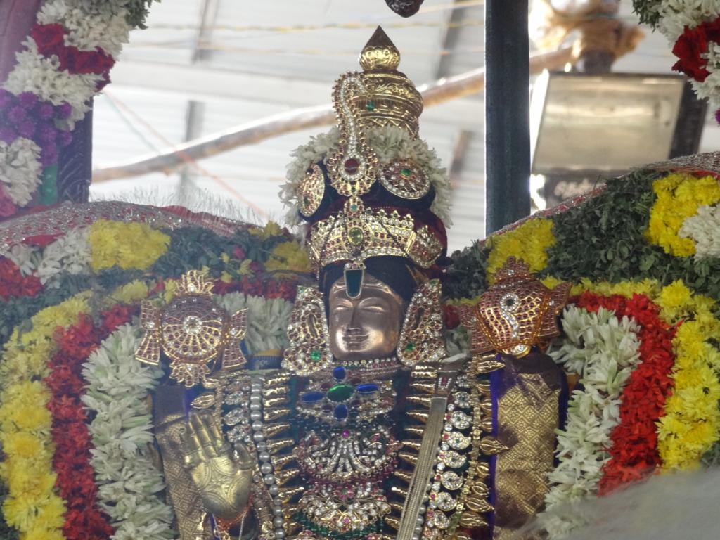 Thirunangur 11 Garuda Sevai 2012 - photos ~ Blog on vishnu temples