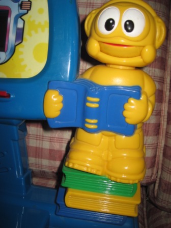 JuaiMurah: Vtech Alphabert & CHip Laptop