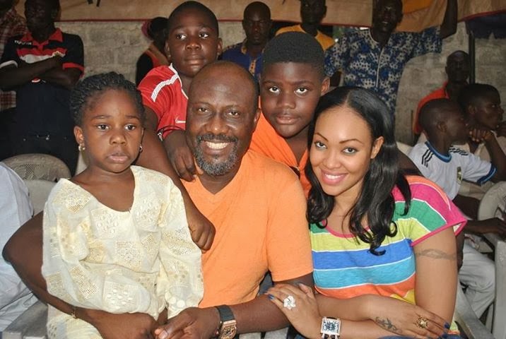 leaked bbm chat dino melaye wives