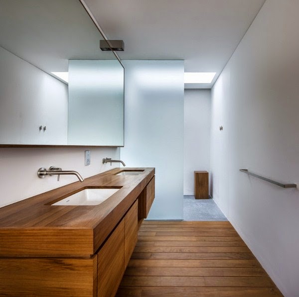 The Wall House, between design and views of the landscape