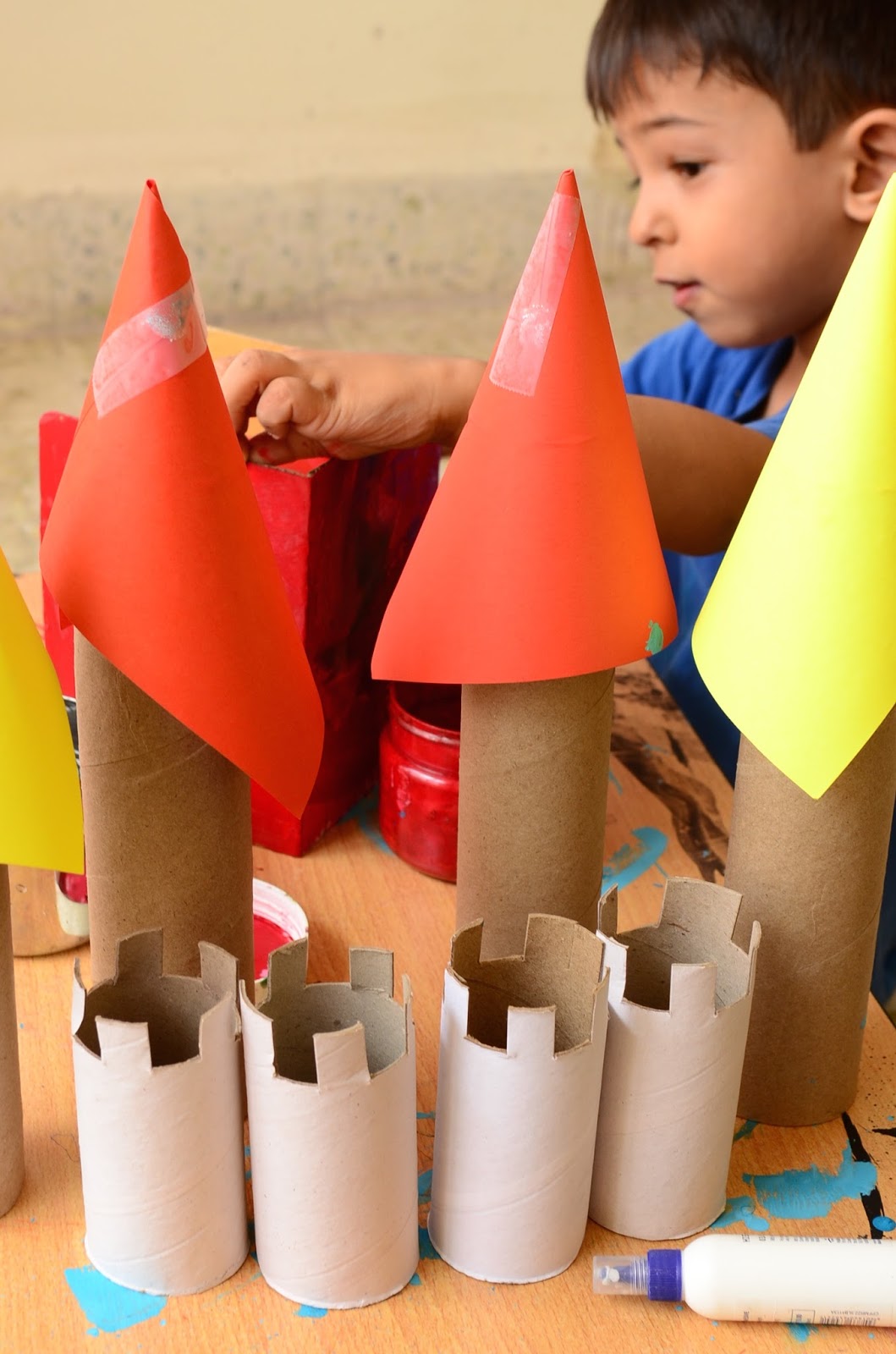 DIY Cardboard Castle: With Your 3 Yr Old