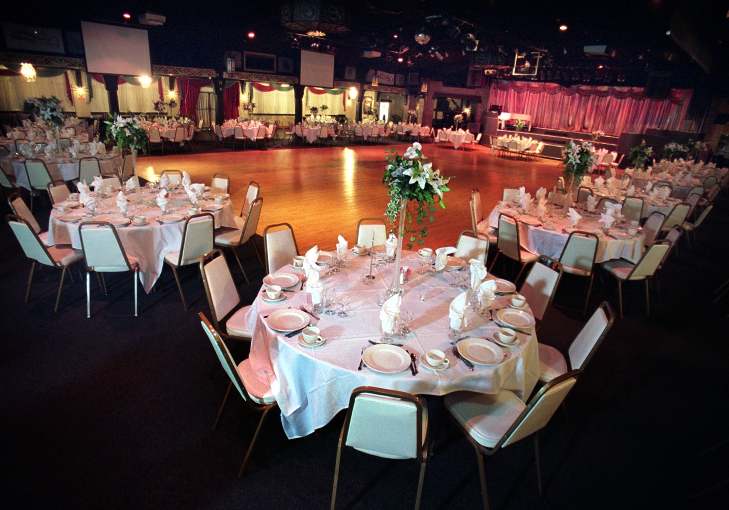 Ballroom Weddings Pic Ballroom Tables
