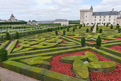 "Chateau-Villandry-JardinsEtChateau1" by Jean-Christophe BENOIST - Own work. Licensed under CC BY 3.0 via Wikimedia Commons - http://commons.wikimedia.org/wiki/File:Chateau-Villandry-JardinsEtChateau1.jpg#/media/File:Chateau-Villandry-JardinsEtChateau1.jpg