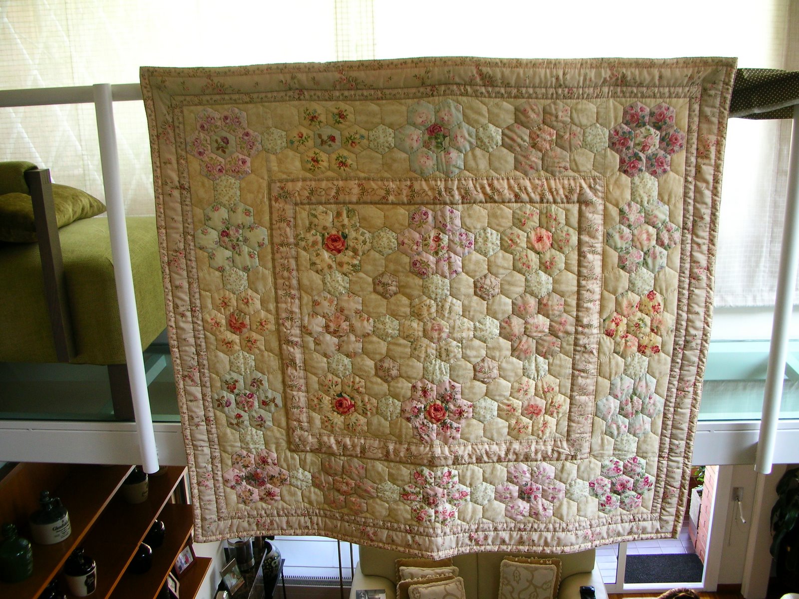 Lamagiadelsretalls: COLCHA JARDÍN DE LA ABUELA