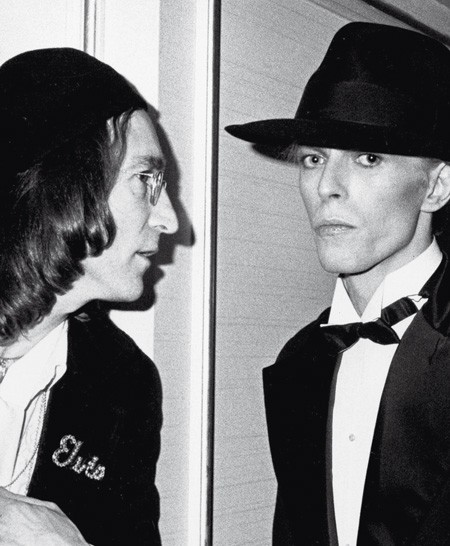 David Bowie Yoko Ono And John Lennon Attend The 17th Annual Grammy Awards At Uris Theater New York 1975 Vintage Everyday