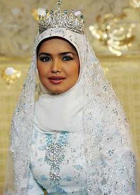 Foto Baju  Pernikahan Siti  Nurhaliza  Rias Pengantin  Cantik 