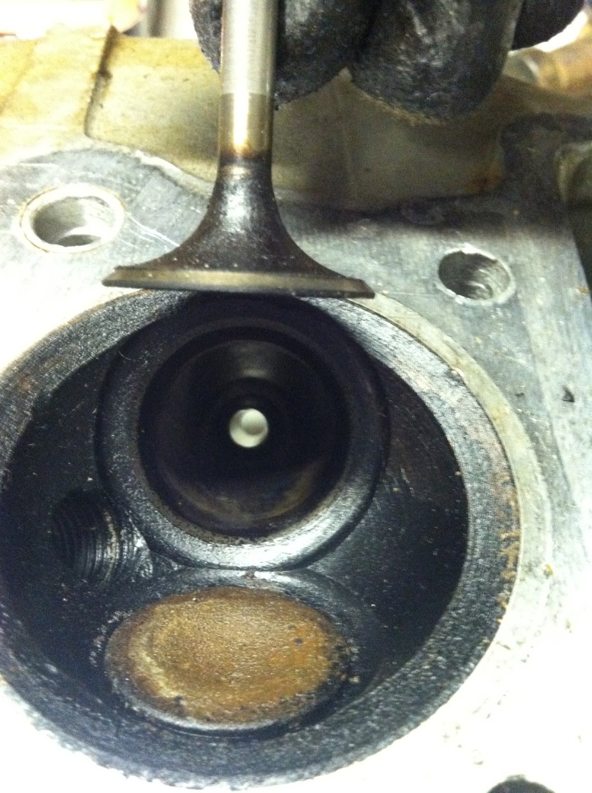 1974 Honda CB200 Rebuild The Pistons and Cylinders