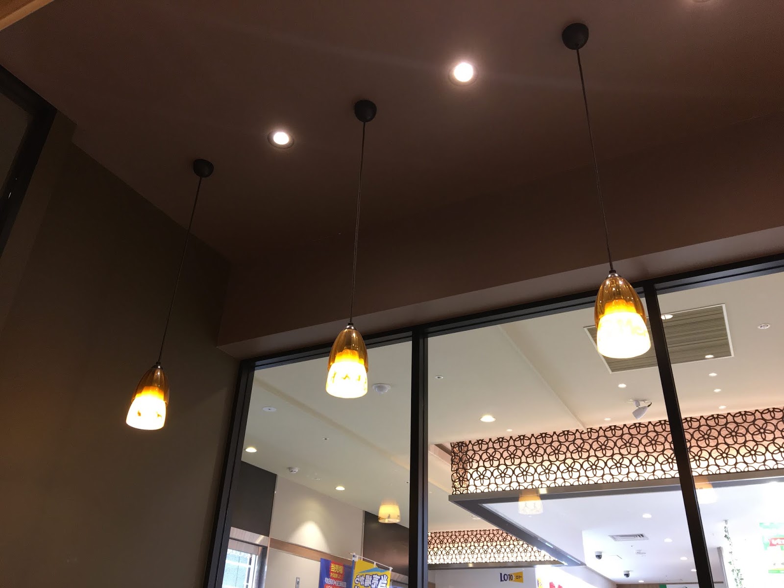 楽しい毎日の美味しい週末 博多駅に3つのタリーズ タリーズ コーヒー 博多駅マイング店 福岡市博多区博多駅中央街 ｊｒ博多駅マイング