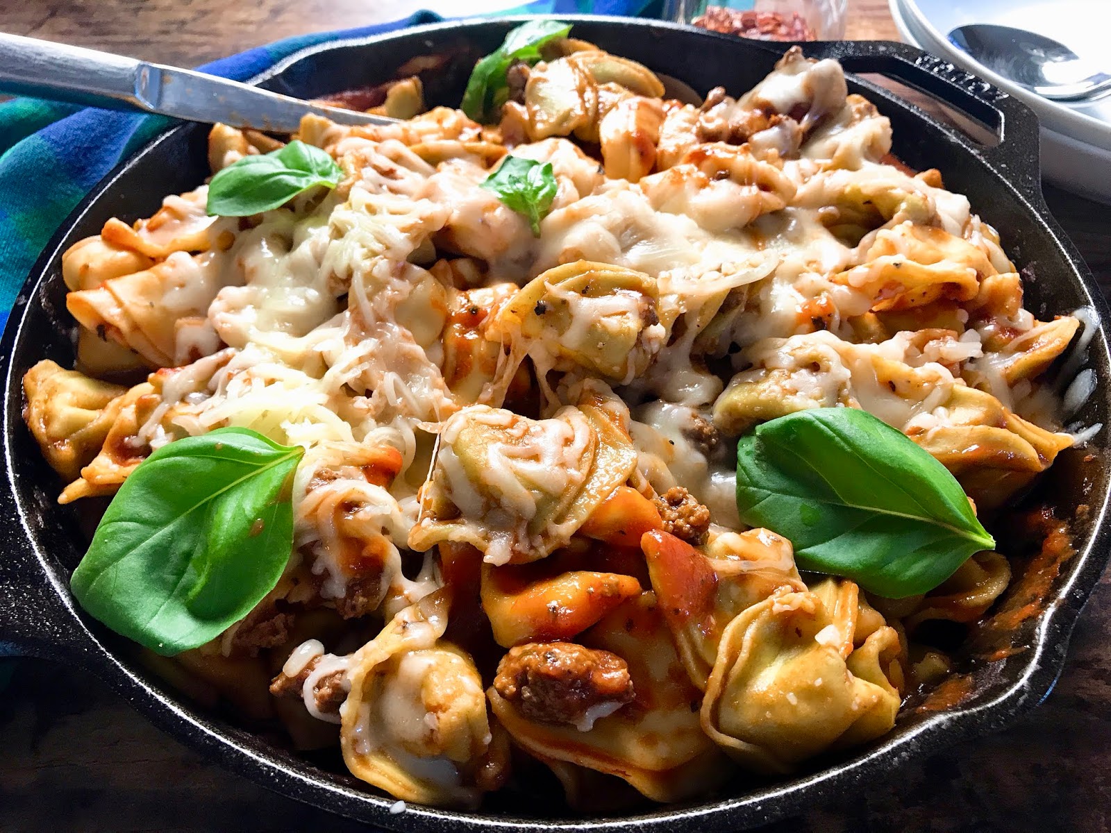Easy Skillet Tortellini Bolognese