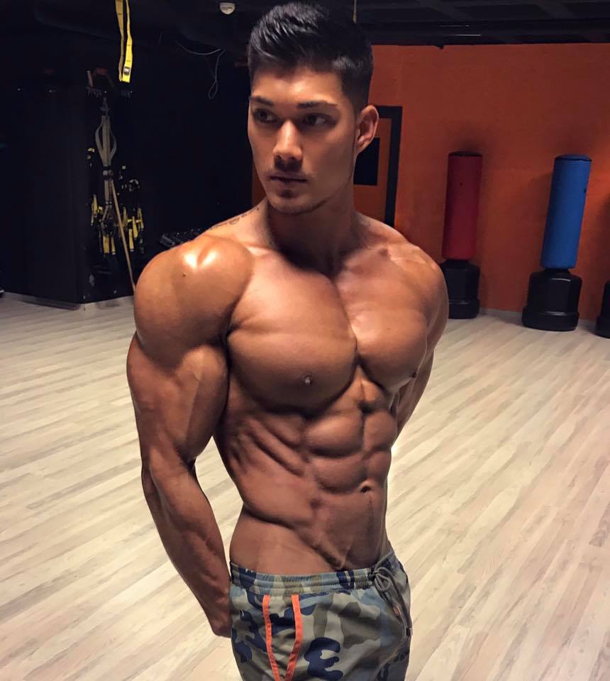 Nicolas%2BLong%2BFitness%2BModel%2BAsian%2BMuscle%2B1.jpg